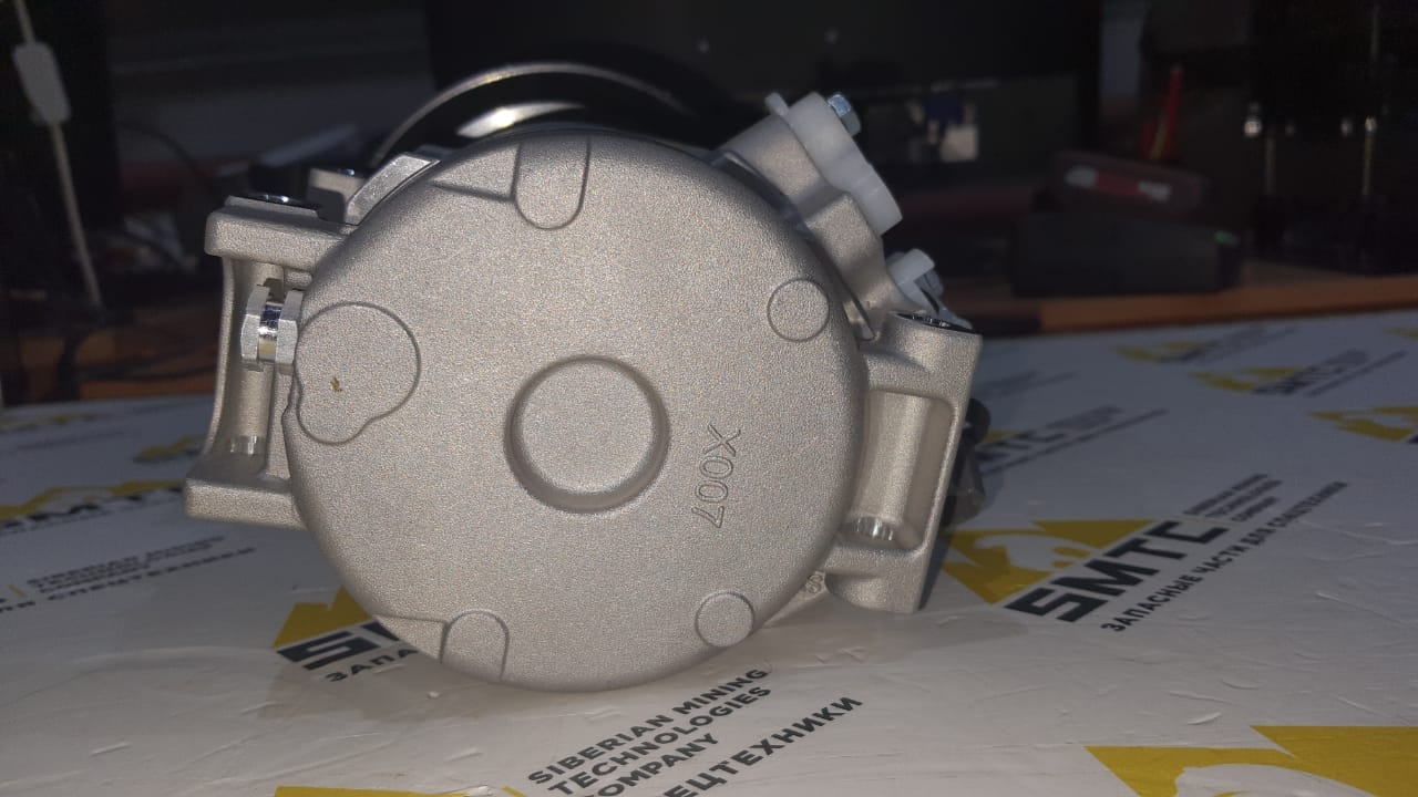 14X-911-7112 Компрессор кондиционера DCP99801 KCN1585WA