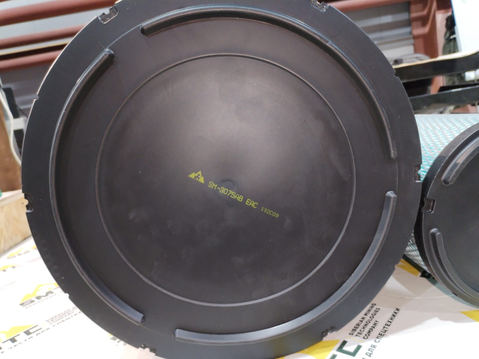 600-185-6100 Фильтр воздушный A8579S X770806 X011738 SL84219 SM-3075AB