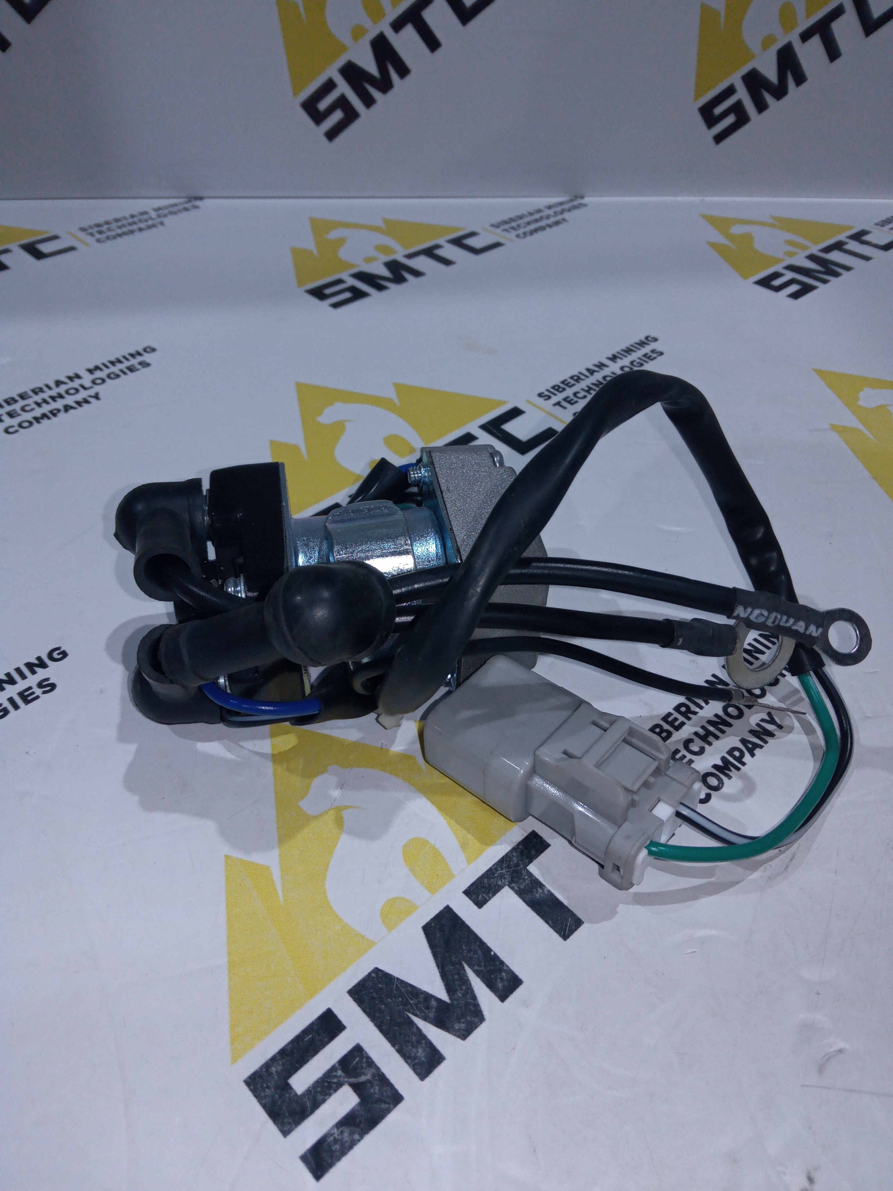 SSK2493SK Втягивающее реле стартера маленькое SSK2493WD