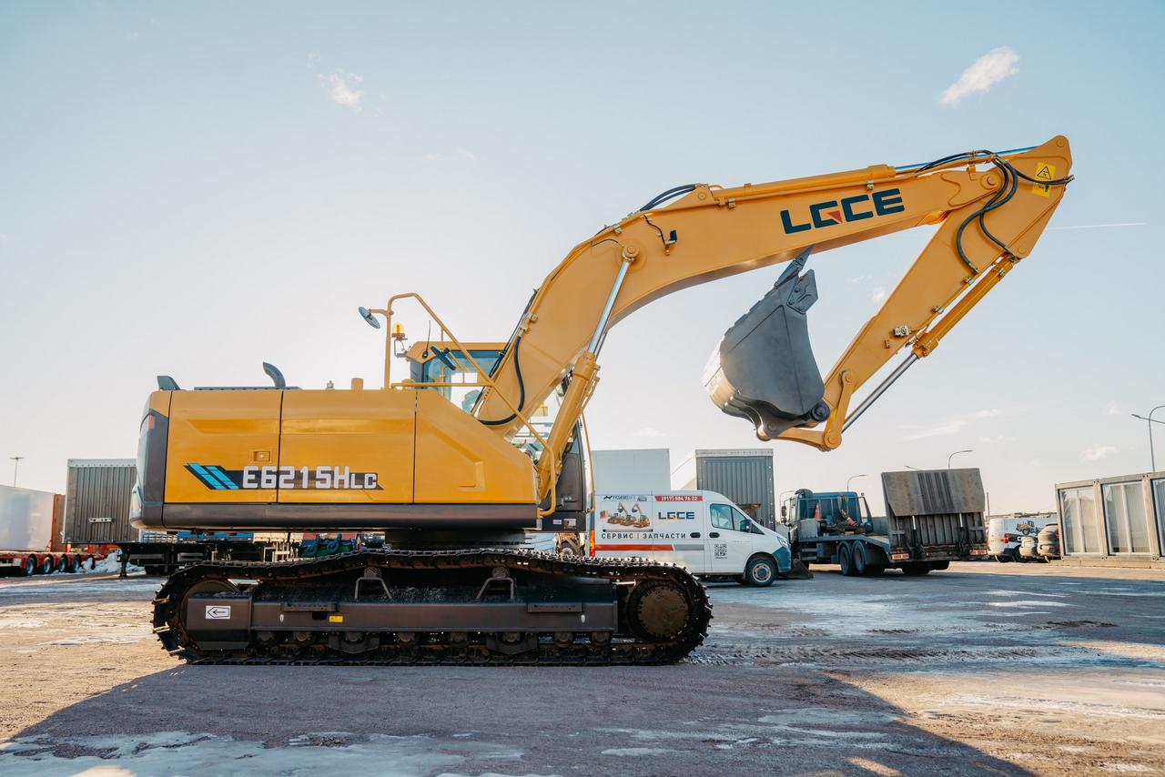Экскаватор гусеничный LGCE E6215HLC