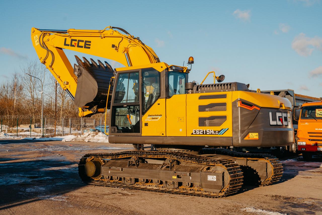 Экскаватор гусеничный LGCE E6215HLC