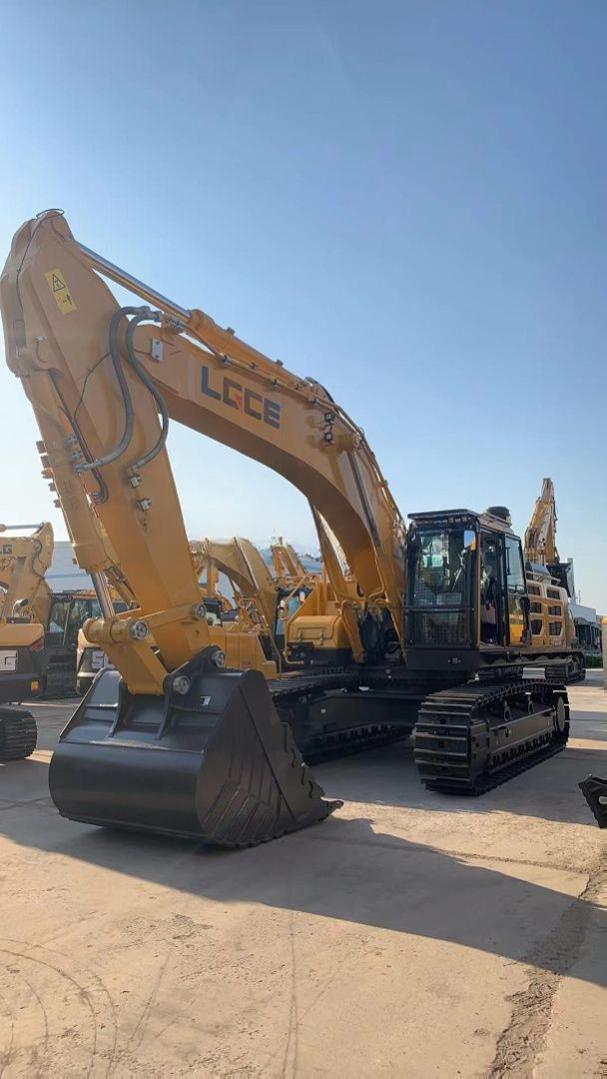 Экскаватор гусеничный LGCE E6505H