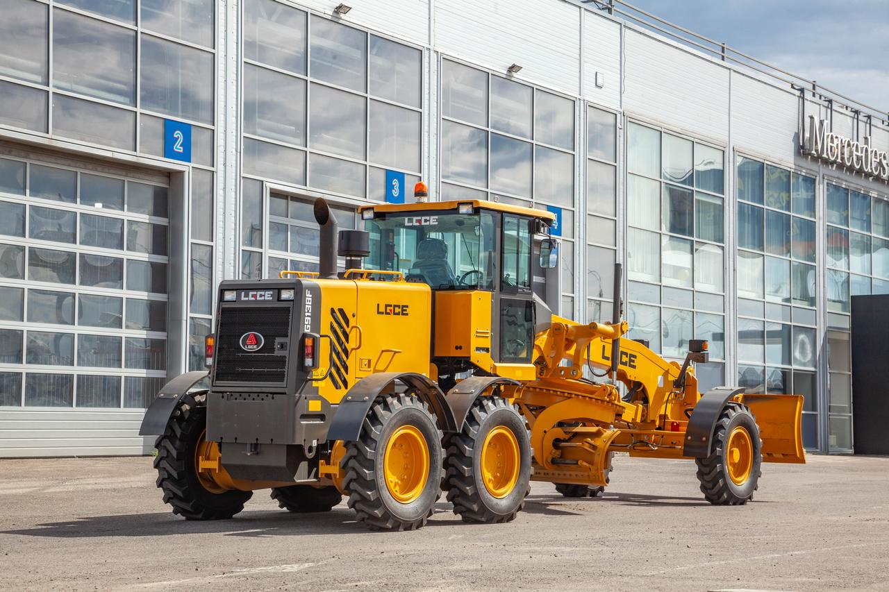 Автогрейдер LGCE G9138F