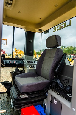 Автогрейдер LGCE G9220F AWD