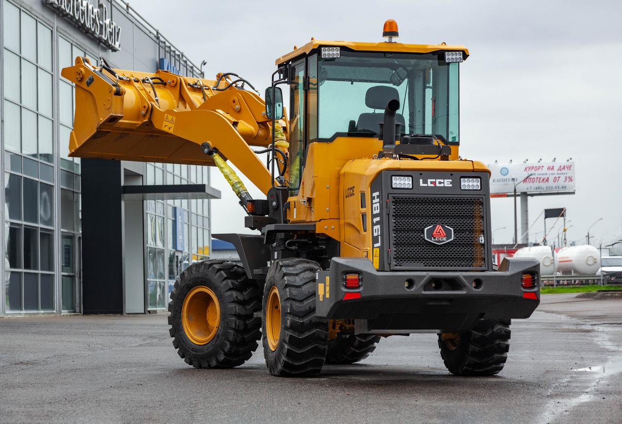 Погрузчик фронтальный LGCE L918H