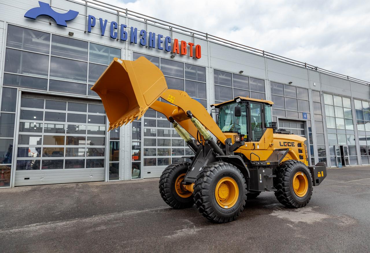 Погрузчик фронтальный LGCE L946H