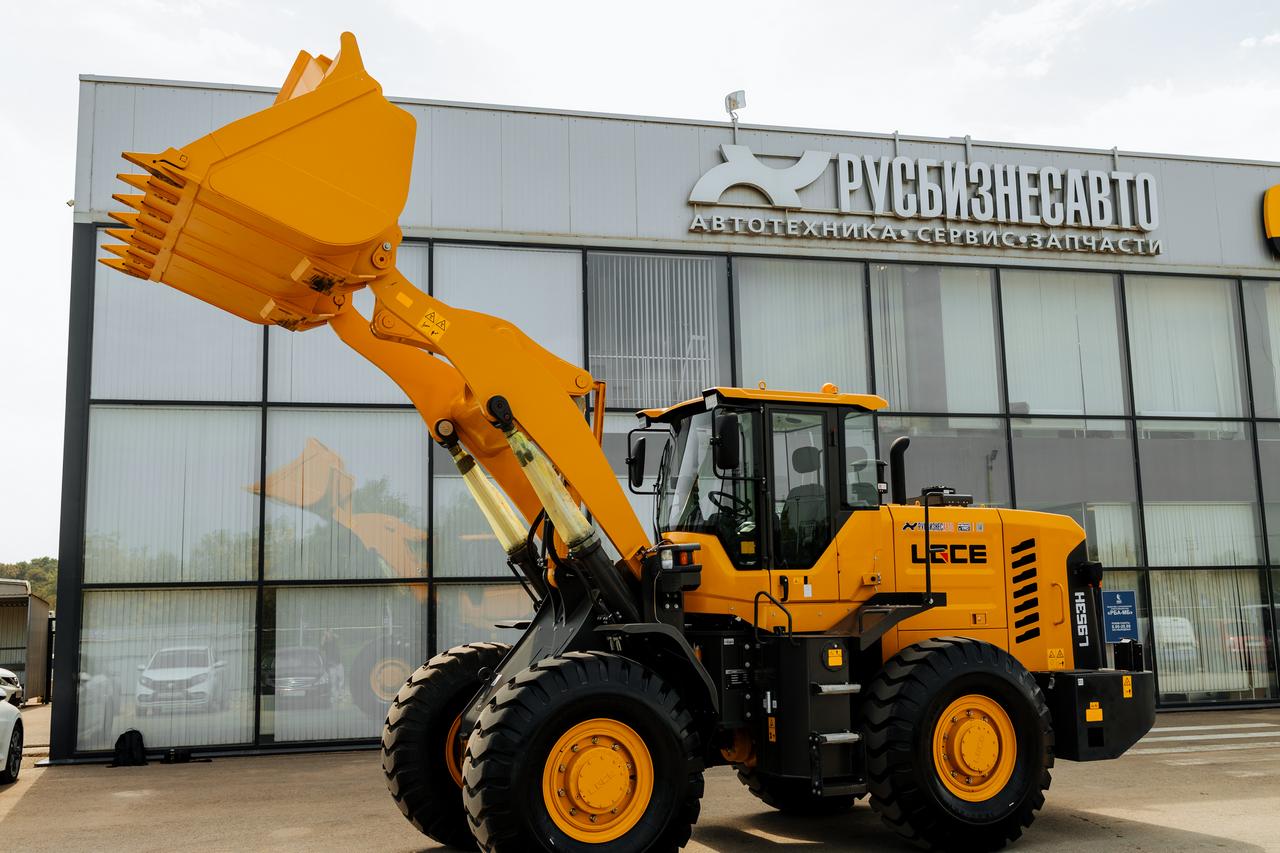 Погрузчик фронтальный LGCE L953H