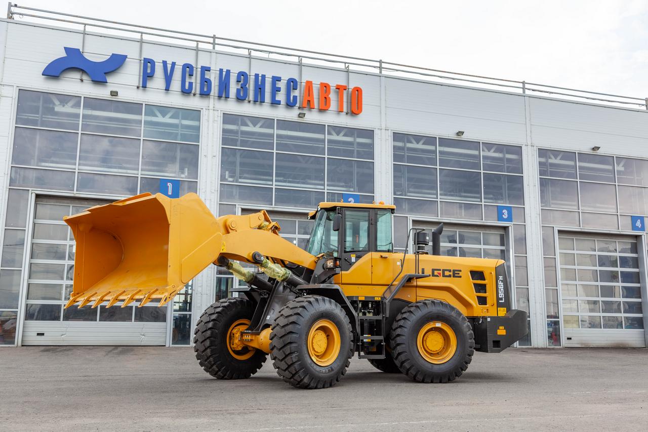 Погрузчик фронтальный LGCE L956FH