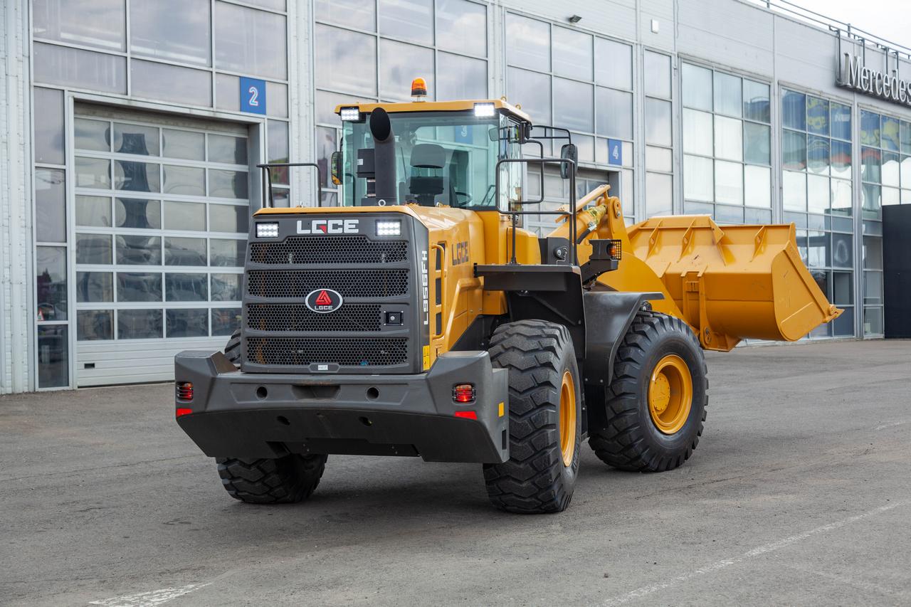 Погрузчик фронтальный LGCE L956FH