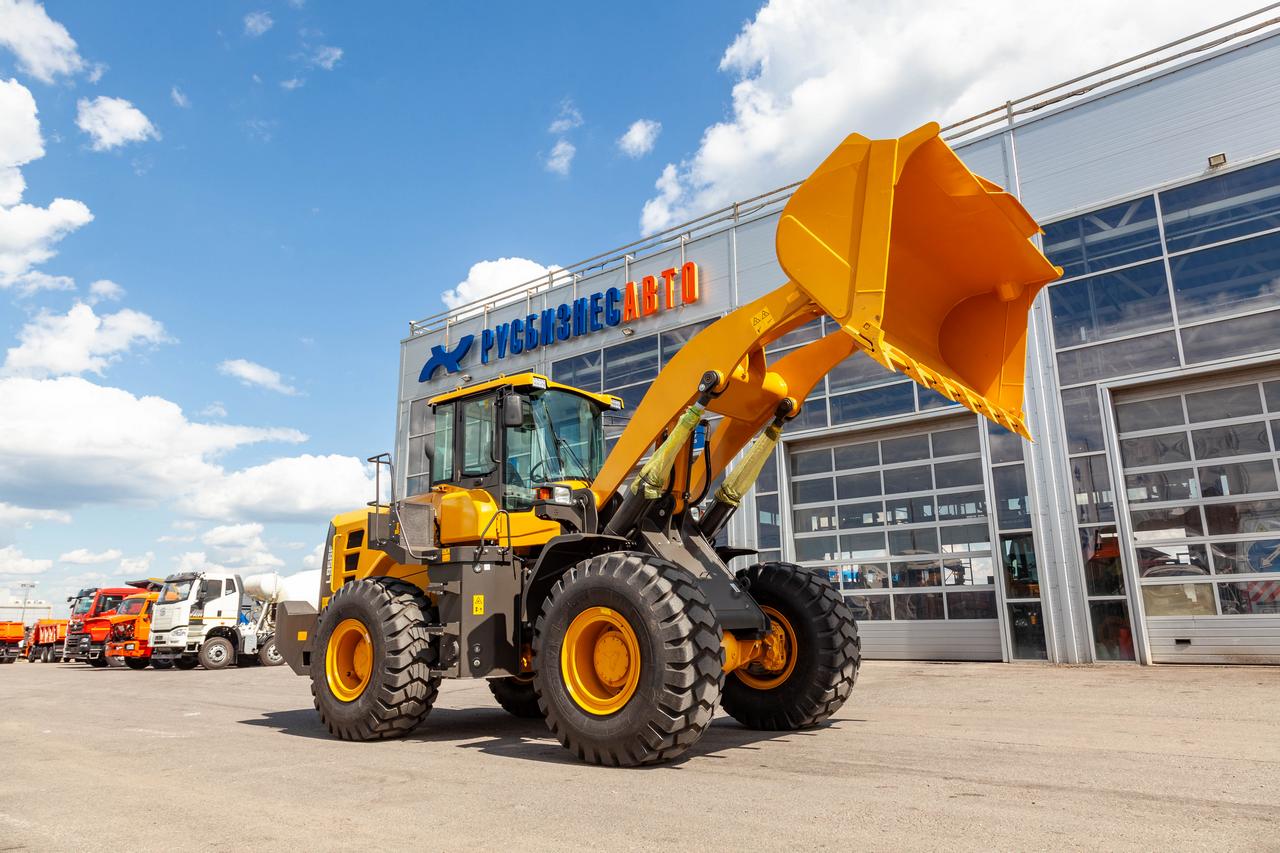 Погрузчик фронтальный LGCE L956F