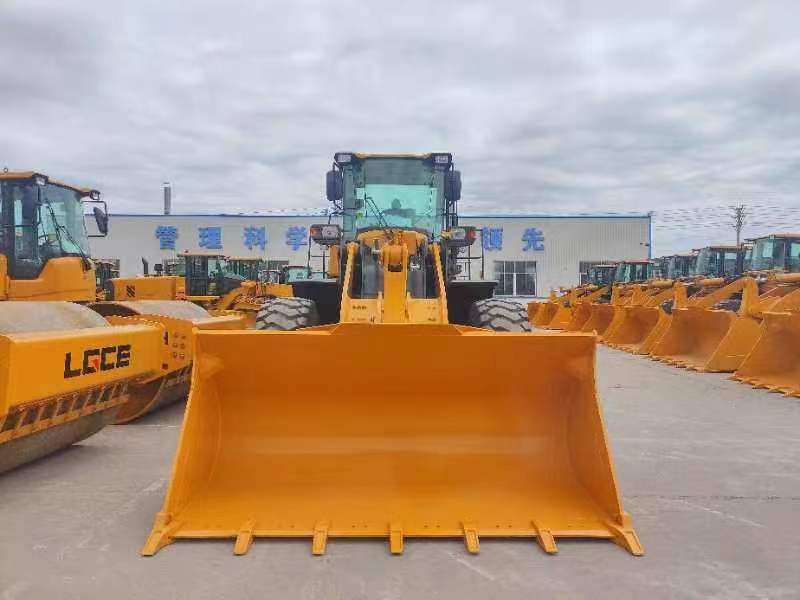 Погрузчик фронтальный LGCE L956HE