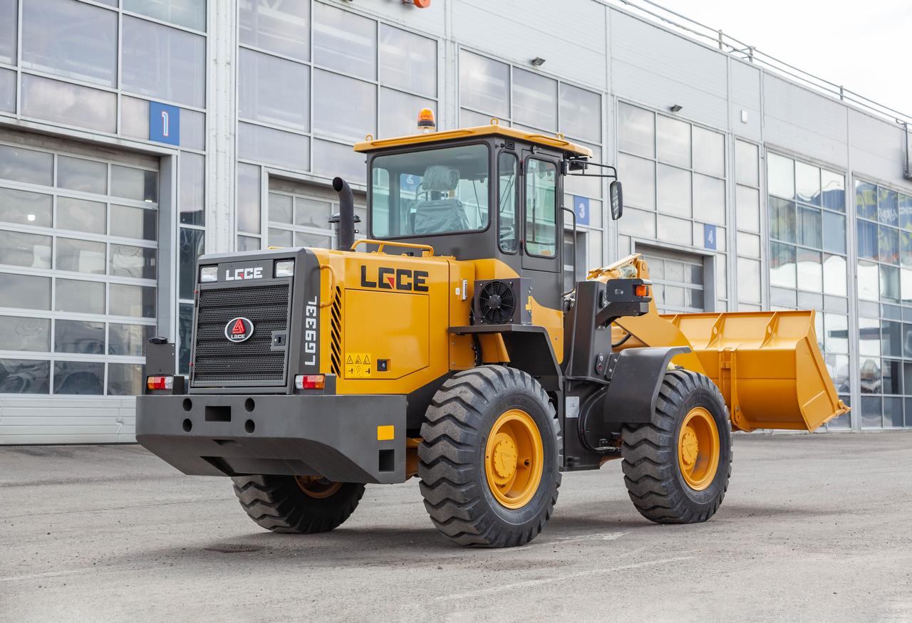 Погрузчик фронтальный LGCE LG933L