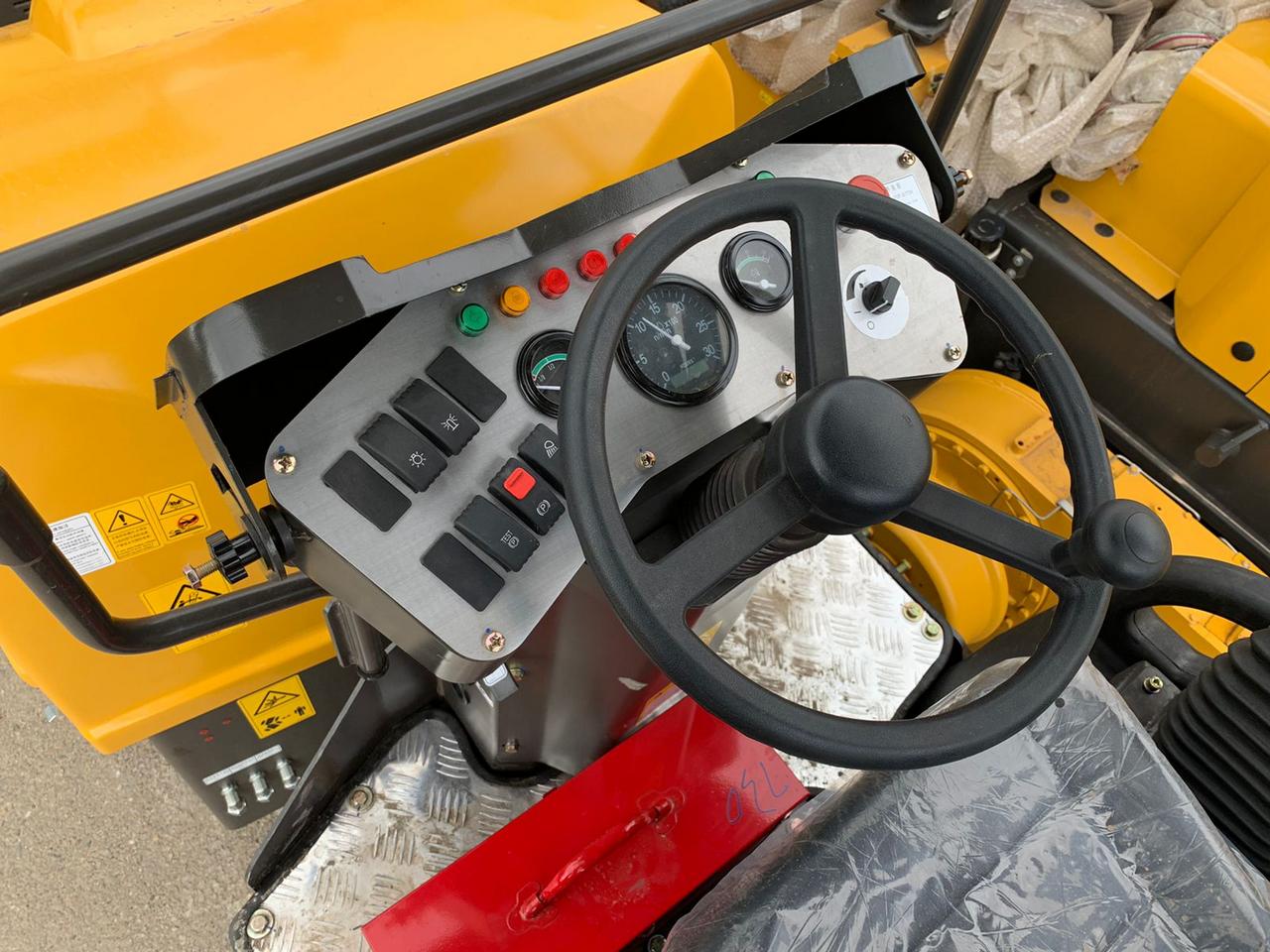 Каток дорожный LGCE RC730