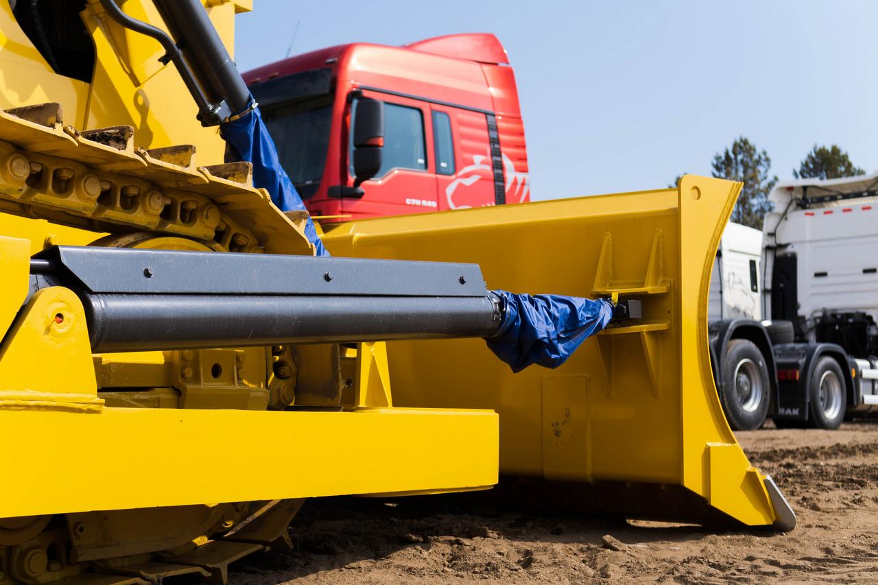 Бульдозер гусеничный ZOOMLION ZD160-3