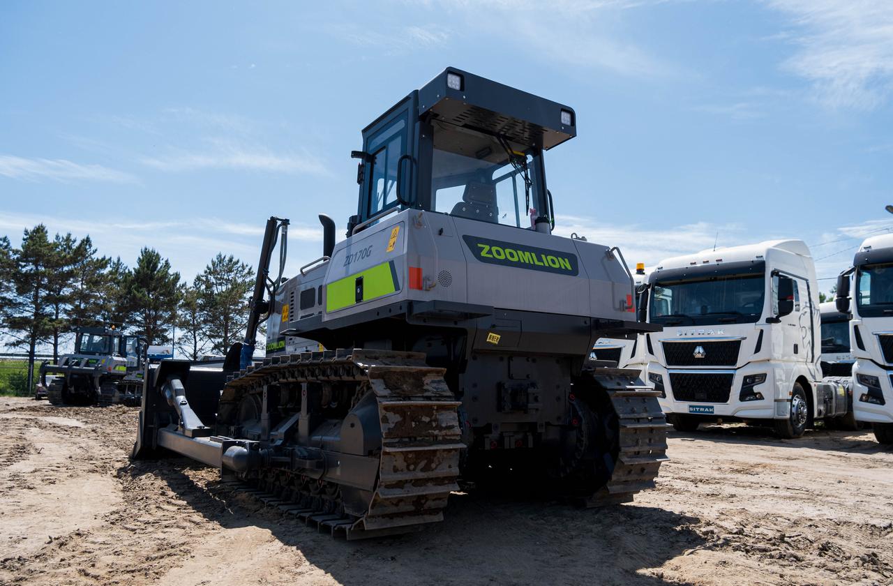 Бульдозер гусеничный ZOOMLION ZD170G