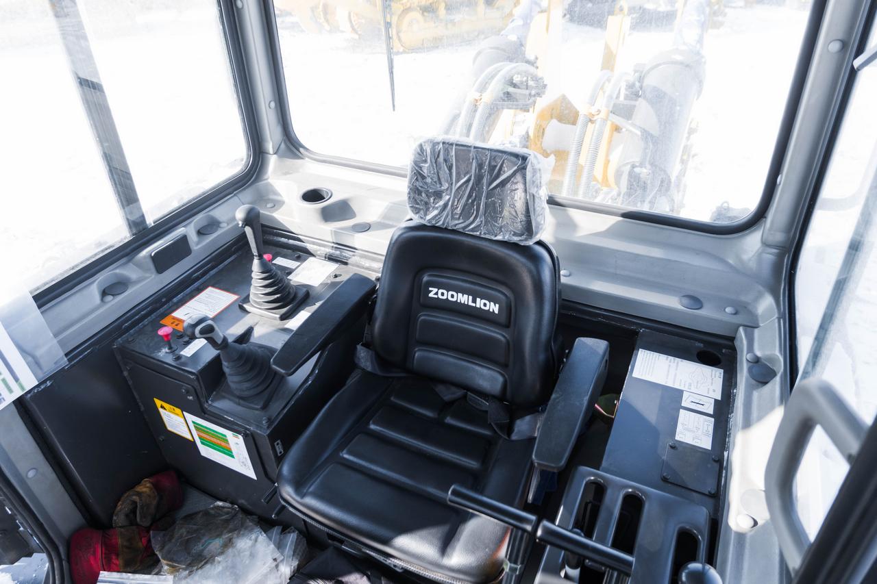 Бульдозер гусеничный ZOOMLION ZD320-3